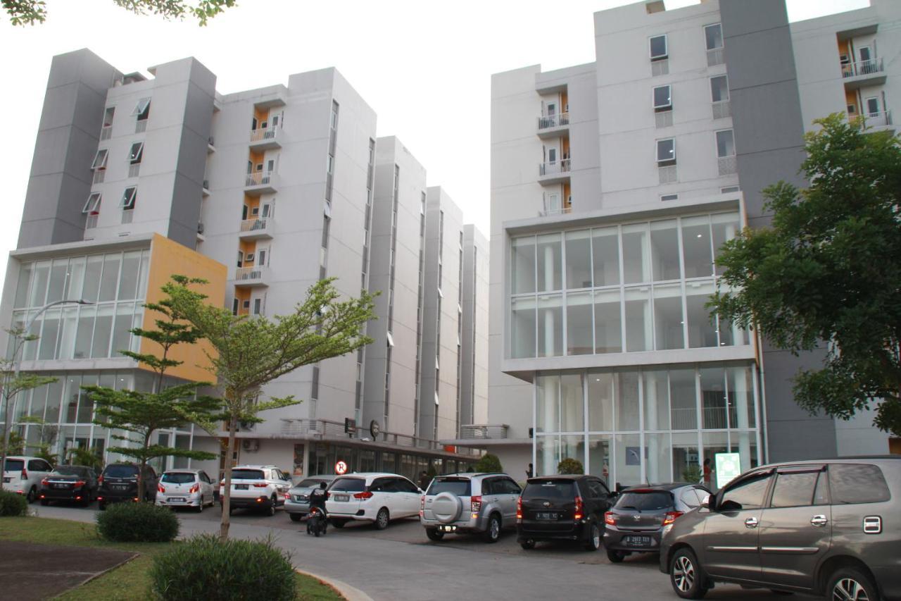 Nature Inn Aeropolis Ar3 Tangerang Bagian luar foto